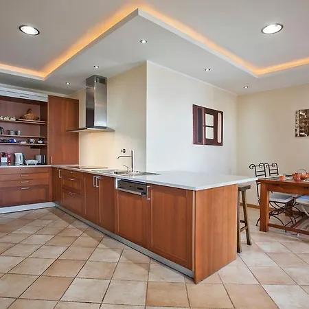Casa Das Neves By Our Madeira