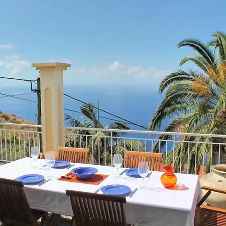 Casa Das Neves By Our Madeira * Funchal (Madeira)